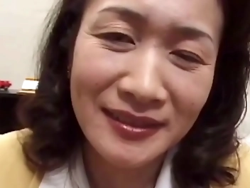 Mmm That s Deliciously Yummy - Japanese Housewife Doing Boom