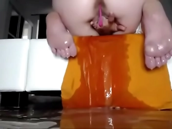 JAV Babe Slut Cums All Over the Floor After Getting Fucked by Huge Cock