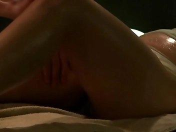 Minamiaoyama Luxury Aroma Sexual Oil Massage: Part 2 Part 1 - Celebrity Wives Can t Get Enough!