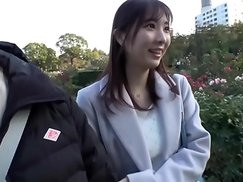 JAV Hottie Enchants with Daring Lingerie Show