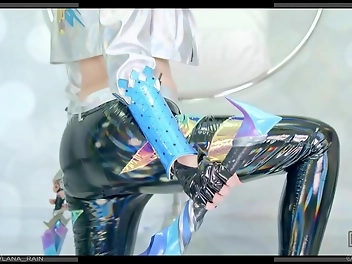 JAV Icon K DA Akali Exposes All in Enchanting Solo Performance