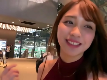 Revealing Japanese Slut in Luscious 7-Minute JAV HD Video!