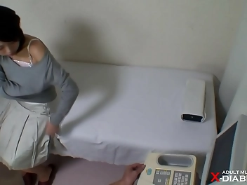 JAV Enchantress 21 Years Old Gynecologist Exam