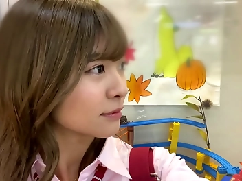 Japanese Schoolgirl Hamedori JAV Debuts Cousin with Unbridled Lust