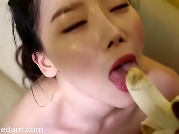 JAV MILF Devours Delicious Korean Baozi for Breakfast
