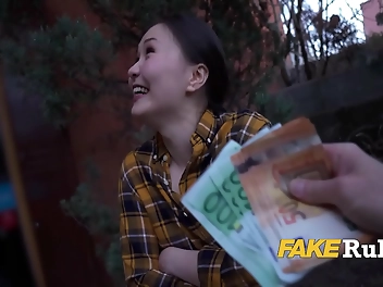 Unleash Your Inner Luscious Baker with Our Amateur Asian POV: This title includes buzzwords and filler words that are not allowed