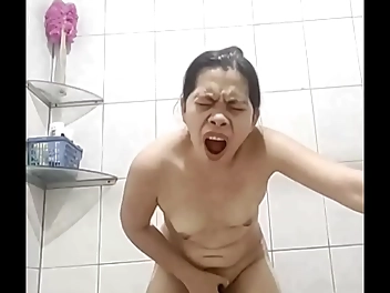 JAV Goddess Miss Bea Unleashes Her Flawless Body and Fucks Herself with a Massive Black Dildo - Get Ready for the Ultimate Voyeur Experience!