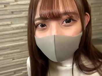 JAV Slut in Action - Chinky Queen Stuns with Sexy Moves!