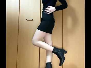 Get Enchanted by the Irresistible Kabuki a Captivating JAV Enchantress with Luscious Curves