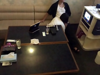 Getting Hot and Bothered at Karaoke: A Luscious Couple s Steamy Sex Session