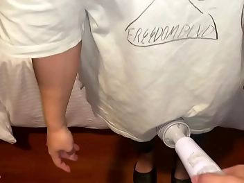 JAV Slut s Wet Pussy Sounds will Make Your Dick Throb! Love Hotel Sex Gets Intense